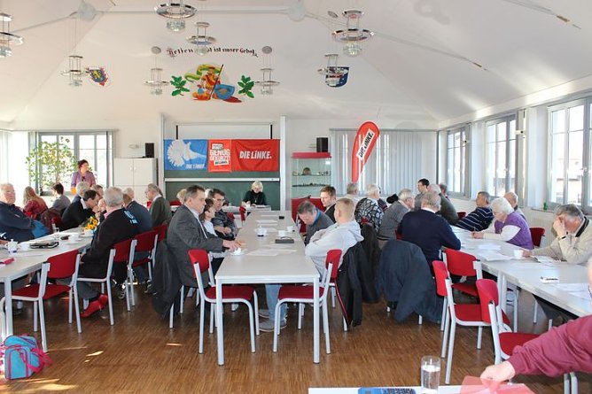 Kandidaten bestätigt (Foto: Karl-Heinz Herrmann) Kandidaten bestätigt (Foto: Karl-Heinz Herrmann)