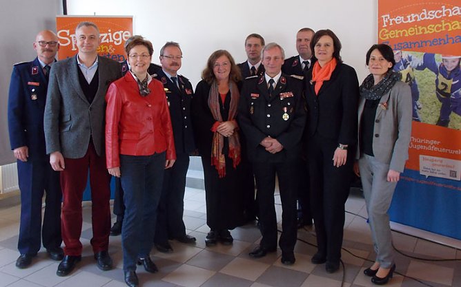 Ehrungen bei Jugendfeuerwehrtagung (Foto: privat)