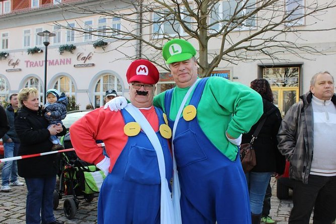 Party auf dem Anger (Foto: Karl-Heinz Herrmann) Party auf dem Anger (Foto: Karl-Heinz Herrmann)