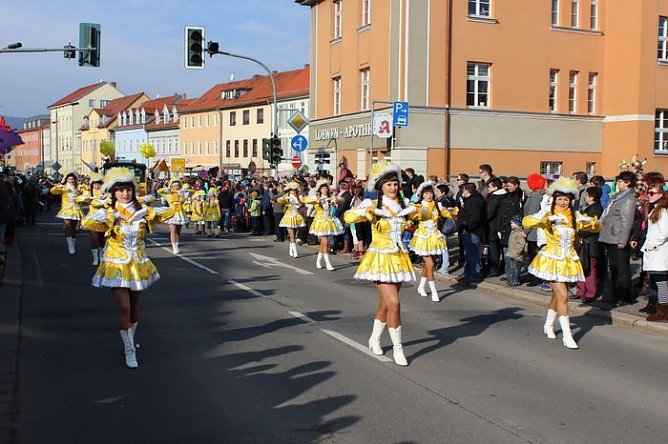 Rposenmontagsumzug (Foto: Karl-Heinz Herrmann)