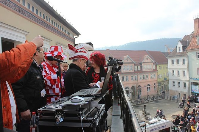 Party auf dem Markt (Foto: Karl-Heinz Herrmann)
