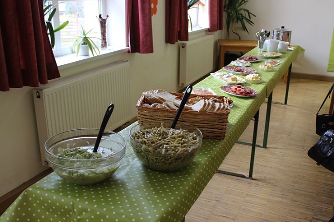 Mit Apothekerin gefrühstückt (Foto: Karl-Heinz Herrmann) Mit Apothekerin gefrühstückt (Foto: Karl-Heinz Herrmann)