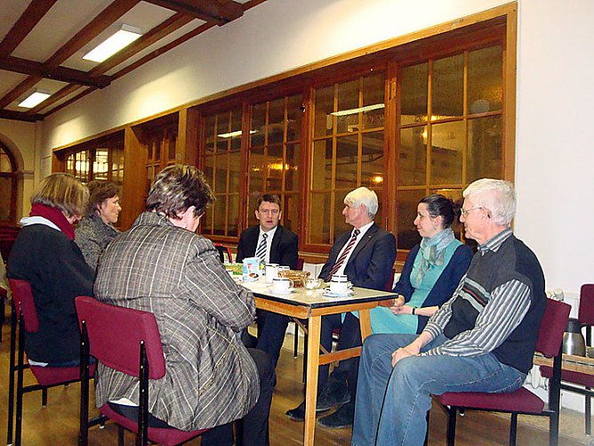 Unterkirche besucht (Foto: Peter Zimmer)