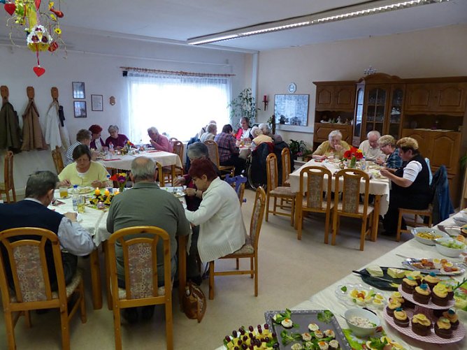 Ostern beim VdK in Roßleben (Foto: Wolf-Jürgen Träger) Ostern beim VdK in Roßleben (Foto: Wolf-Jürgen Träger)