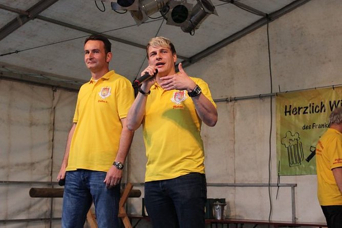 So ein Gewimmel auf dem Markt (Foto: Karl-Heinz Herrmann)