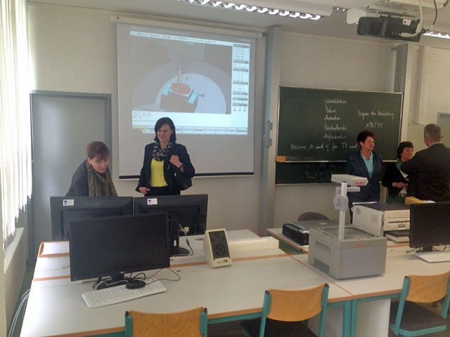 Pneumatik-Hydraulik&uuml;bungslabor eingeweiht (Foto: Landratsamt Kyffh&auml;userkreis)