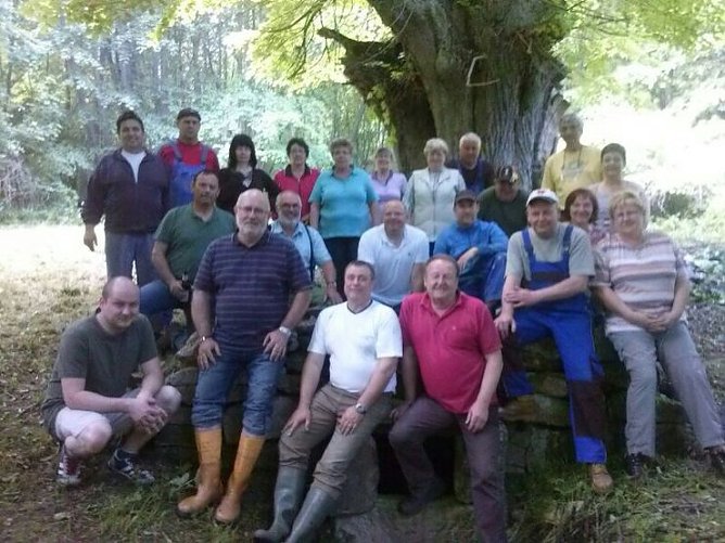 Mutzenbrunnen herausgeputzt (Foto: Silvana Schäffer) Mutzenbrunnen herausgeputzt (Foto: Silvana Schäffer)