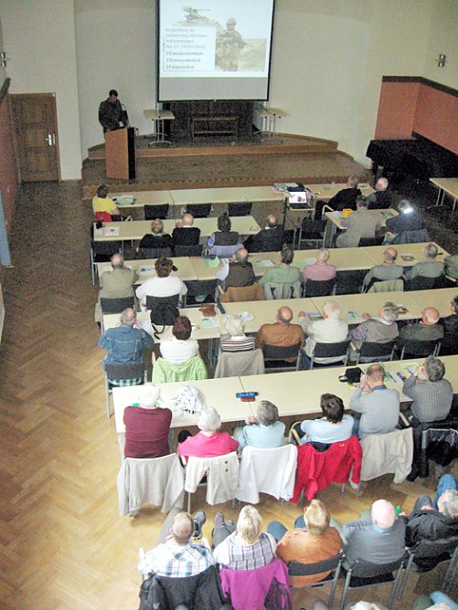 Tag der Heimatgeschichte 2014 - ein besonderes Erlebnis (Foto: Helmut Köhler) Tag der Heimatgeschichte 2014 - ein besonderes Erlebnis (Foto: Helmut Köhler)