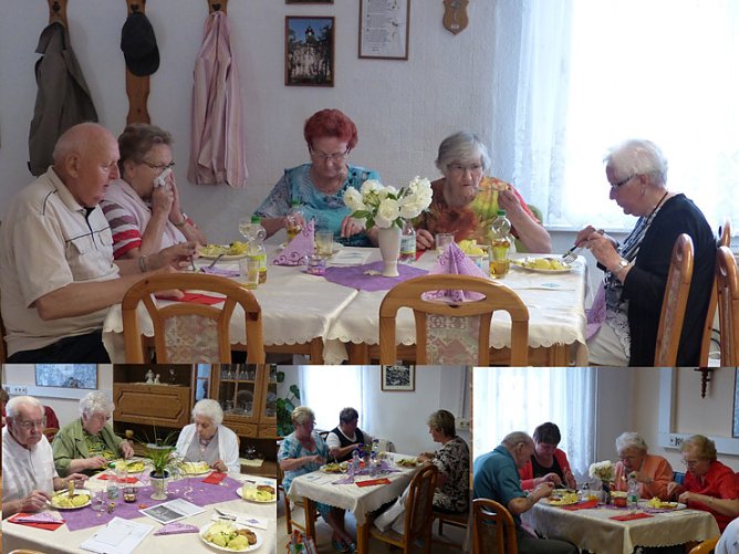 Gemeinsames Spargel-Essen (Foto: Wolf-Jürgen Träger) Gemeinsames Spargel-Essen (Foto: Wolf-Jürgen Träger)