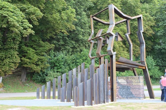 Blickfang (Eye-Catcher) eingeweiht (Foto: Karl-Heinz Herrmann) Blickfang (Eye-Catcher) eingeweiht (Foto: Karl-Heinz Herrmann)