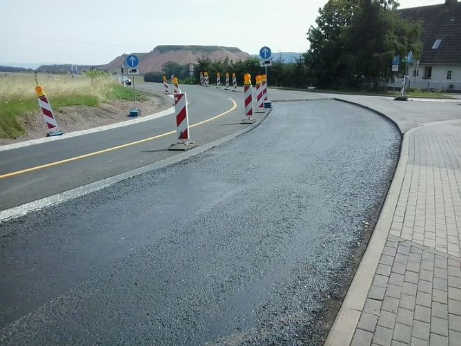 Ärger in Neuheide (Foto: Karl-Heinz Herrmann) Ärger in Neuheide (Foto: Karl-Heinz Herrmann)