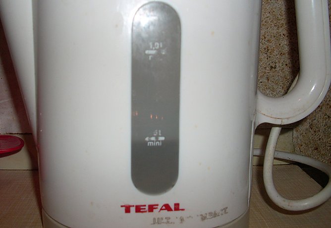 Wasserkocher (Foto: Karl-Heinz Herrmann)