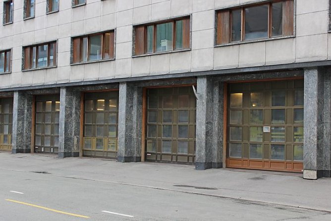 Feuerwehren immer rot? (Foto: Karl-Heinz Herrmann) Feuerwehren immer rot? (Foto: Karl-Heinz Herrmann)