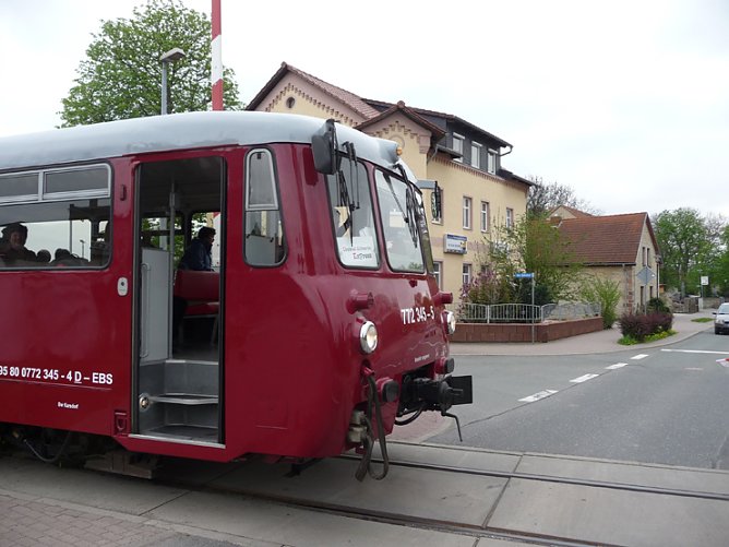 Am Wochenende historischer Sonderzug (Foto: IG Unstrutbahn e.V. ) Am Wochenende historischer Sonderzug (Foto: IG Unstrutbahn e.V. )