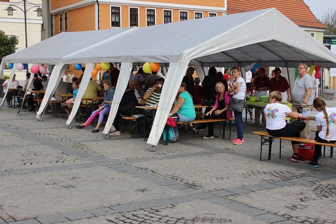 Familienfest begonnen (Foto: Karl-Heinz Herrmann) Familienfest begonnen (Foto: Karl-Heinz Herrmann)