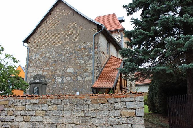 St. Elisabeth-Kirche Gundersleben (Foto: Karl-Heinz Herrmann) St. Elisabeth-Kirche Gundersleben (Foto: Karl-Heinz Herrmann)