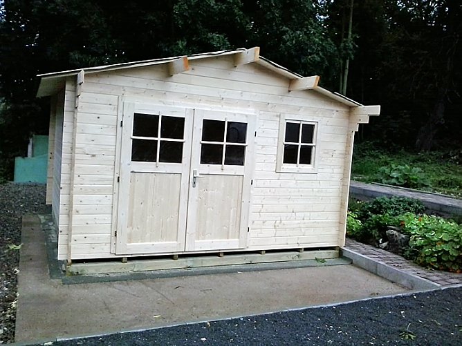 Neues aus dem Schulgarten (Foto: Karl-Heinz Herrmann) Neues aus dem Schulgarten (Foto: Karl-Heinz Herrmann)