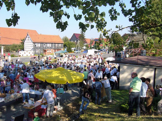 10 Jahre Kartoffelmarkt in Rockensußra (Foto: privat) 10 Jahre Kartoffelmarkt in Rockensußra (Foto: privat)
