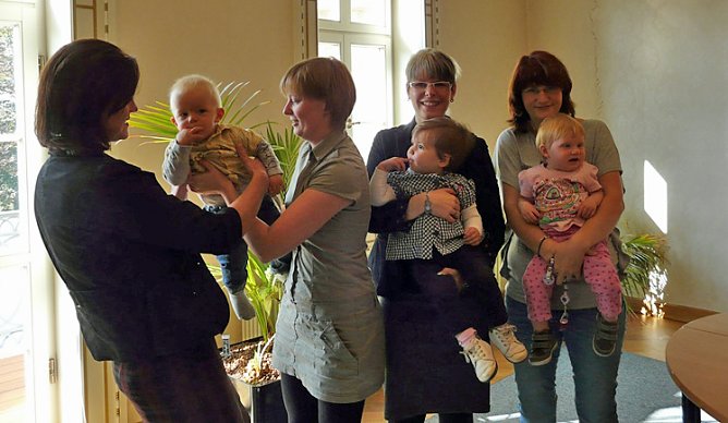 Babytreffen im Landratsamt Kyffh&auml;userkreis (Foto: Landratsamt Kyffh&auml;userkreis)