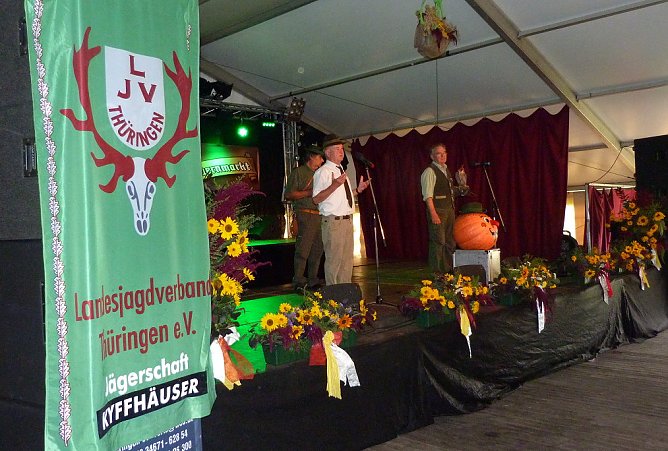 J&auml;gerschaft unterst&uuml;tzte Bauernmarkt (Foto: Privat)