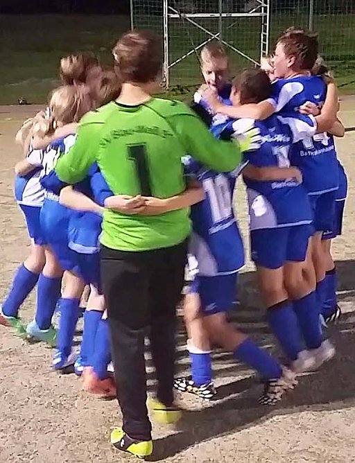 Kleine Sensation im Kreispokal der D Junioren (Foto: Blau-Weiß 91 Bad Frankenhausen) Kleine Sensation im Kreispokal der D Junioren (Foto: Blau-Weiß 91 Bad Frankenhausen)