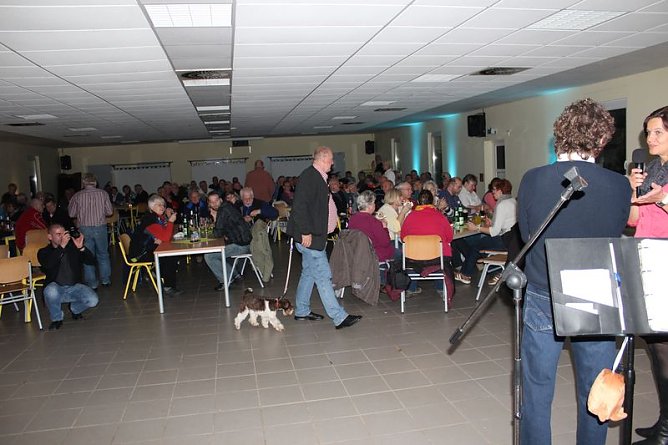 Stimmungsvoller Auftakt (Foto: Karl-Heinz Herrmann) Stimmungsvoller Auftakt (Foto: Karl-Heinz Herrmann)