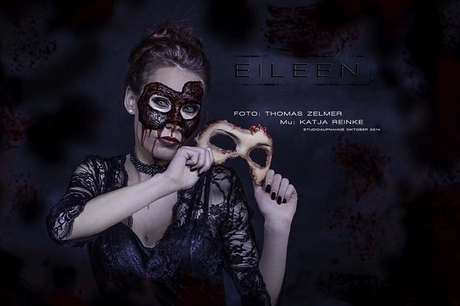 * * * W A R N U N G * * * (Foto: Privat)