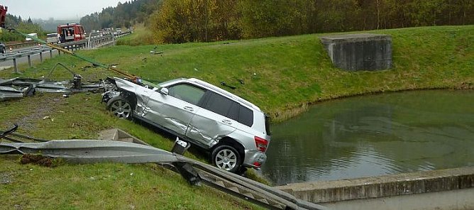 Raus aus dem Becken (Foto: API) Raus aus dem Becken (Foto: API)