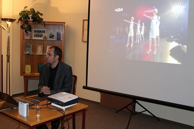 Mit Humor ernsthaftem Thema gen&auml;hert (Foto: Karl-Heinz Herrmann)