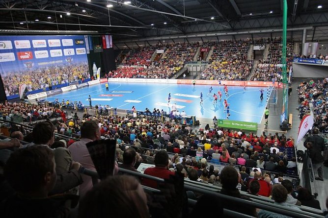 Unterstützung bei Champions League (Foto: Stadt Bad Frankenhausen) Unterstützung bei Champions League (Foto: Stadt Bad Frankenhausen)