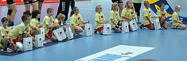 Beim Handball-Champions League-Spiel (Foto: Dr. Andreas R&auml;uber)