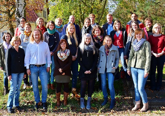 Die neuen Studierenden des Studiengangs Systemische Beratung an der FH Nordhausen (Foto: Tina Bergknapp/FHN)