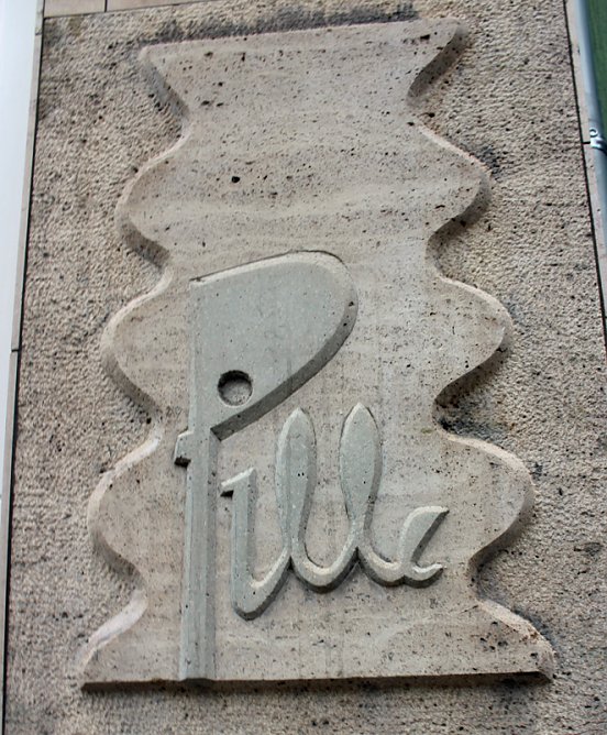 Hauptstra&szlig;e nimmt Gesicht an (Foto: Karl-Heinz Herrmann)