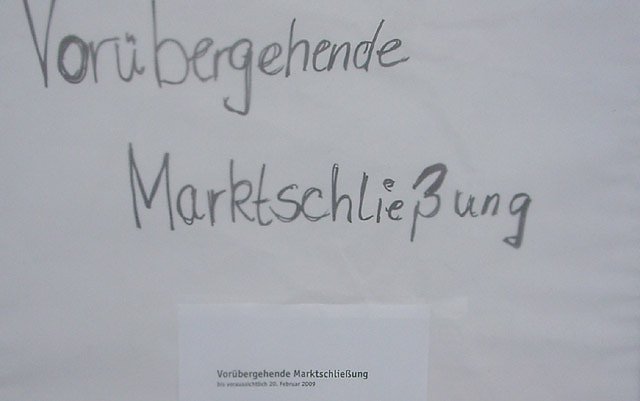 Schlie&szlig;ung Markt (Foto: Karl-Heinz Herrmann)