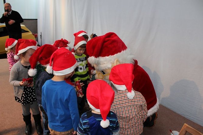 Da schlagen nicht nur Kinderherzen höher! (Foto: Karl-Heinz Herrmann) Da schlagen nicht nur Kinderherzen höher! (Foto: Karl-Heinz Herrmann)