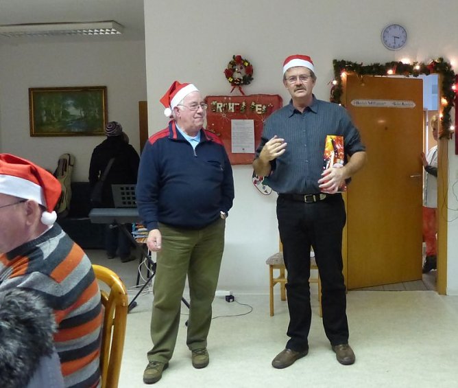 Unterhaltsamer Jahresabschluss des VdK Roßleben (Foto: Wolf-Jürgen Träger) Unterhaltsamer Jahresabschluss des VdK Roßleben (Foto: Wolf-Jürgen Träger)