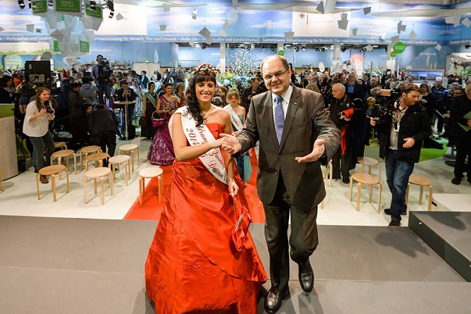 Grüne Woche (Foto: Bundesministerium für Ernährung und Landwirtschaft (BMEL)) Grüne Woche (Foto: Bundesministerium für Ernährung und Landwirtschaft (BMEL))