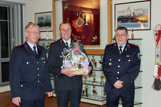 Donnerwetter über Sondershausen (Foto: Karl-Heinz Herrmann) Donnerwetter über Sondershausen (Foto: Karl-Heinz Herrmann)