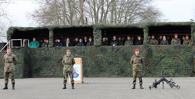 Übergabe Kommando bei der 1. Kompanie des Versorgungsbataillons 131 (Foto: Karl-Heinz Herrmann) Übergabe Kommando bei der 1. Kompanie des Versorgungsbataillons 131 (Foto: Karl-Heinz Herrmann)