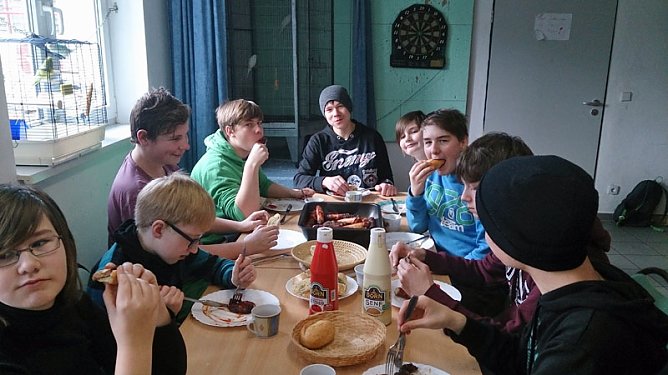 Winterferien im Jugendclub HOC (Foto: Stadtjugendring Sondershausen) Winterferien im Jugendclub HOC (Foto: Stadtjugendring Sondershausen)