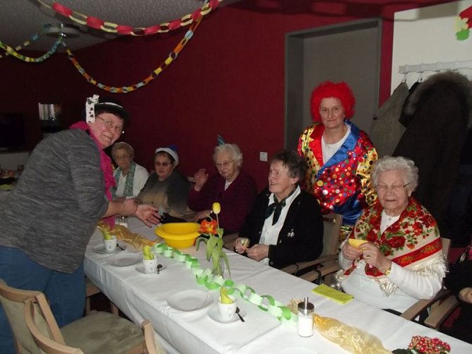 WB 4 feierte kr&auml;ftig Fasching (Foto: Thomas Leipold)