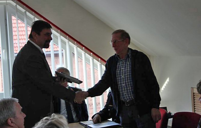 Im Zeichen 25 Jahre Partnerschaft (Foto: Karl-Heinz Herrmann)