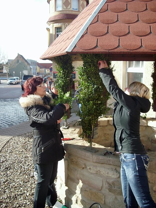 Osterbrunnen jetzt auch in Artern (Foto: Uwe Baumann)