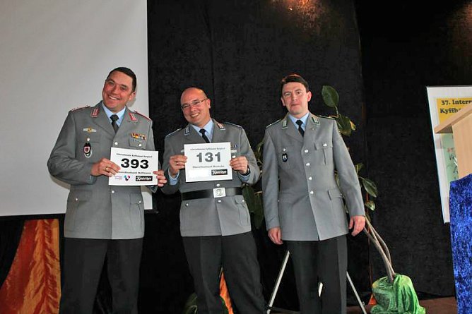 Bewegende Verabschiedung (Foto: Karl-Heinz Herrmann) Bewegende Verabschiedung (Foto: Karl-Heinz Herrmann)