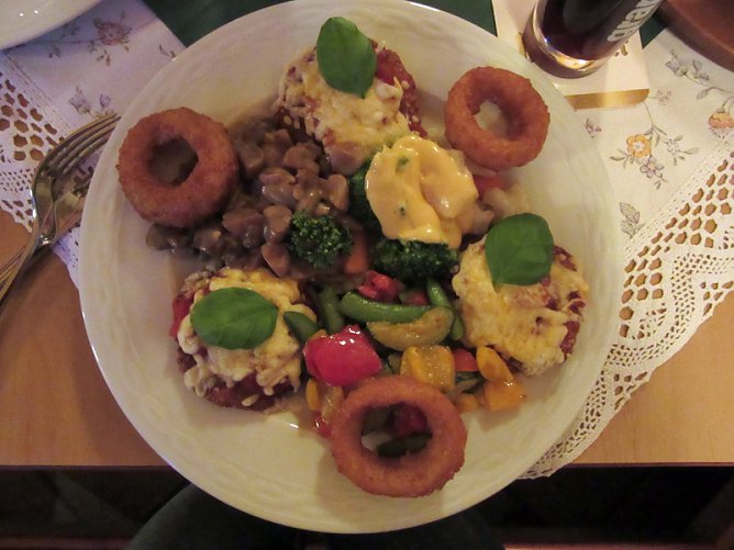 Lob für Gastronom in Sondershausen (Foto: Privat) Lob für Gastronom in Sondershausen (Foto: Privat)