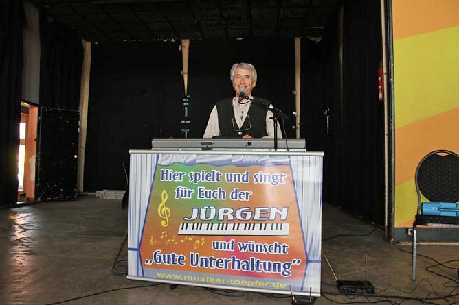 Fr&uuml;hlingsfest mit Fr&uuml;hling (Foto: Karl-Heinz Herrmann)