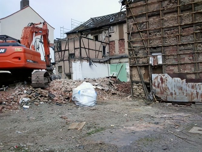 F&uuml;r historische Fotos fast zu sp&auml;t (Foto: Privat)