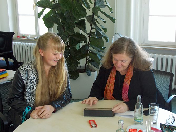 Sondersh&auml;userin im Landtag (Foto: Wahlkreisb&uuml;ro Dorothea Marx)