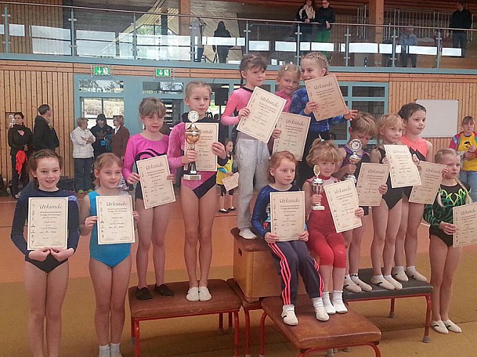 Einstieg in die Wettkampfsaison für die Jüngsten (Foto: Sv Glückauf Sondershausen) Einstieg in die Wettkampfsaison für die Jüngsten (Foto: Sv Glückauf Sondershausen)