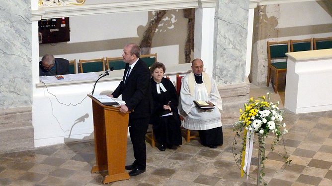 Festgottesdienst "800 Jahre Kirche an diesem Platz... (Foto: Privat)